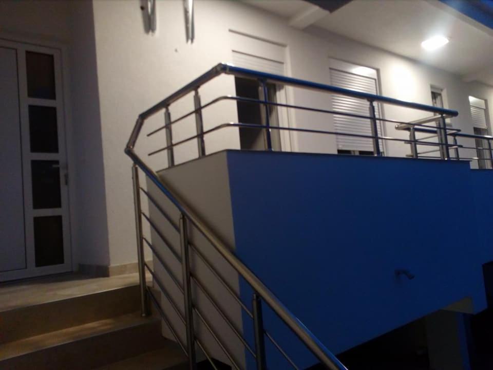 Apartmani M&V Сутоморе Екстериор снимка